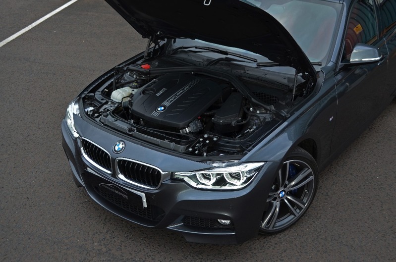 BMW 3 SERIES 330D M-Sport Auto 2015