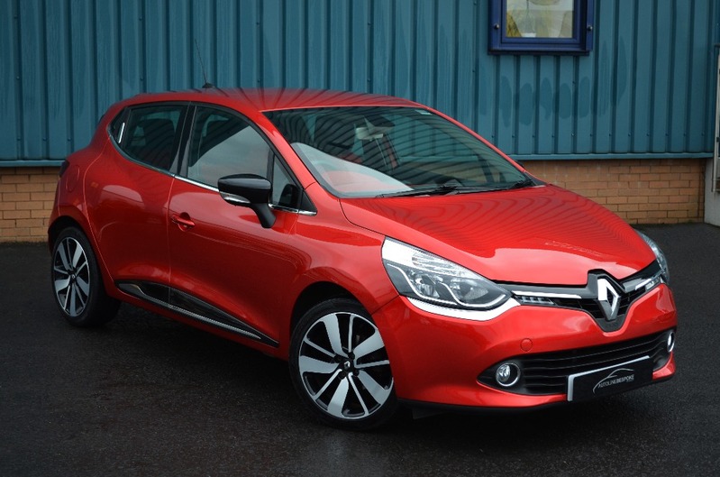 RENAULT CLIO 0.9TCe Dynamique S MediaNav 13 2013