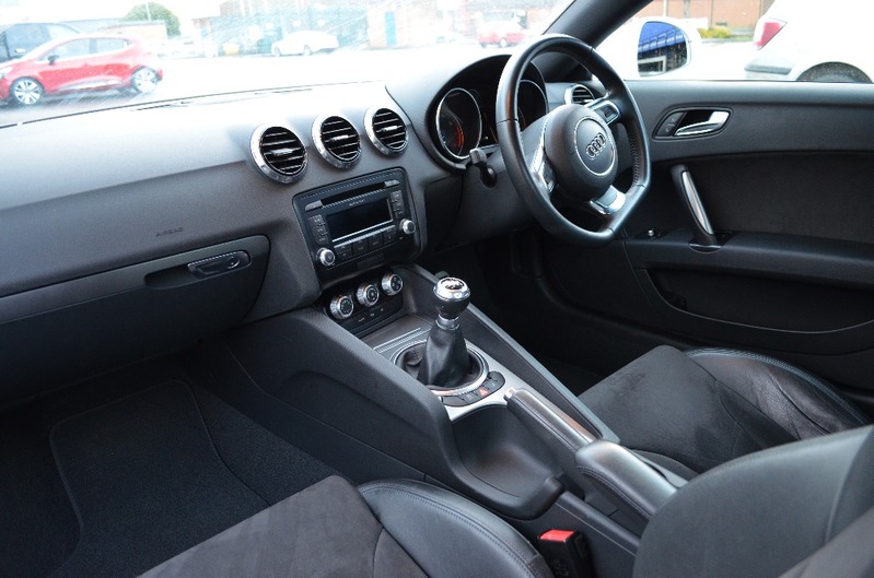 AUDI TT 1.8 TFSI Sport 62 2012