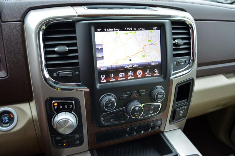 DODGE RAM 3.0 CRD Laramie Crew Cab Diesel 16 2016