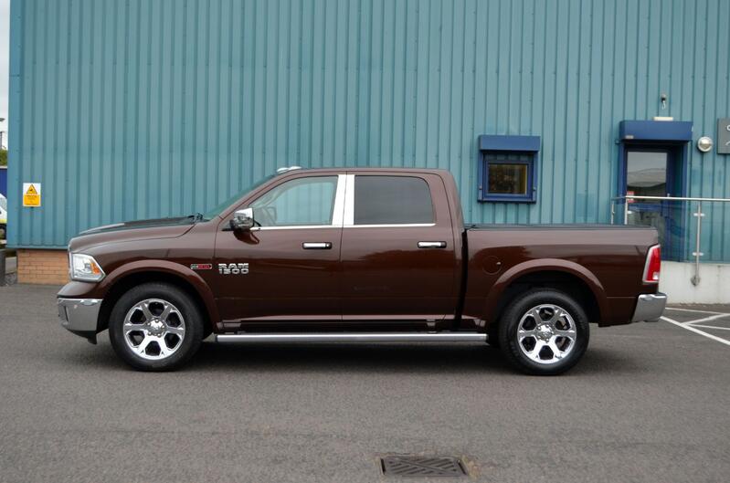 DODGE RAM 3.0 CRD Laramie Crew Cab Diesel 16 2016