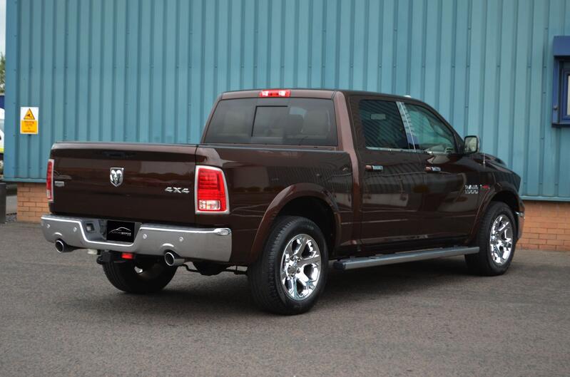 DODGE RAM 3.0 CRD Laramie Crew Cab Diesel 16 2016