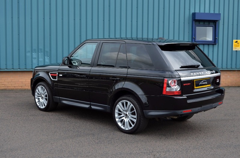 LAND ROVER RANGE ROVER SPORT HSE Red Edition 3.0 62 2012