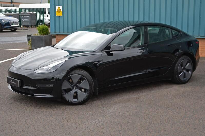 TESLA MODEL 3 (Dual Motor) Long Range 2021