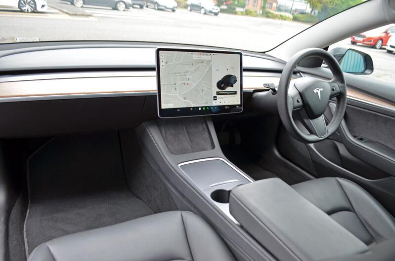 TESLA MODEL 3 (Dual Motor) Long Range 2021
