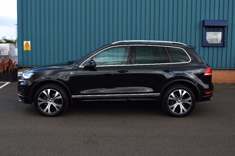 VOLKSWAGEN TOUAREG 3.0 TDI V6 R-Line 4x4 14 2014