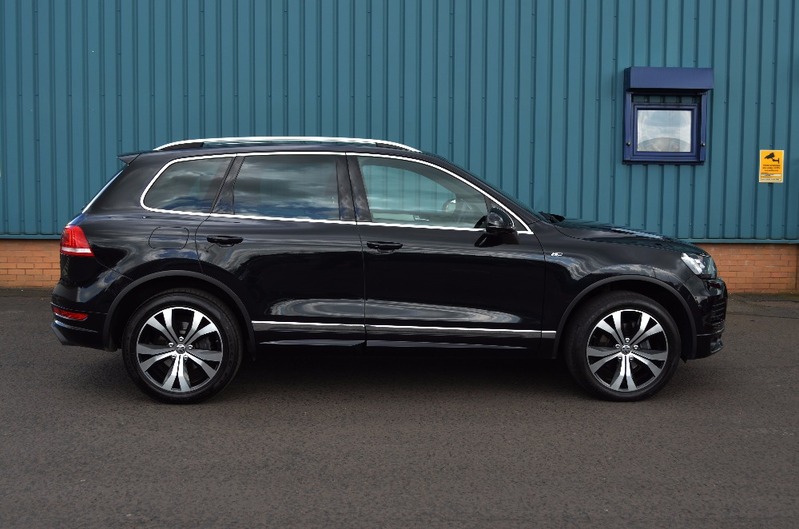 VOLKSWAGEN TOUAREG 3.0 TDI V6 R-Line 4x4 14 2014