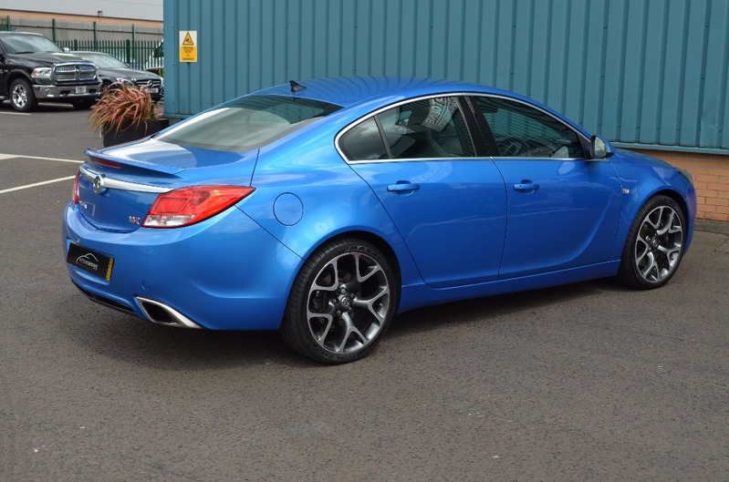 VAUXHALL INSIGNIA VXR 2.8T 59 2009