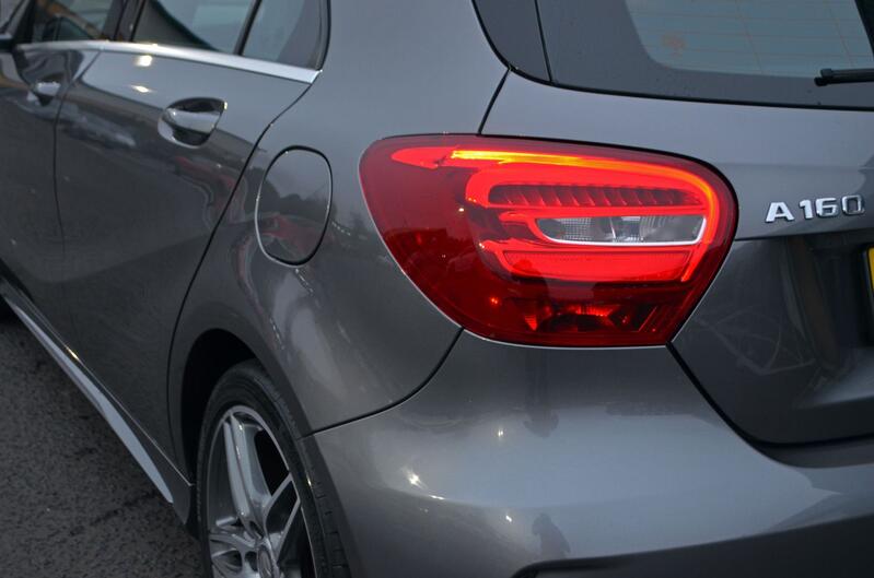 MERCEDES-BENZ A CLASS 1.6 A160 AMG Line 2017