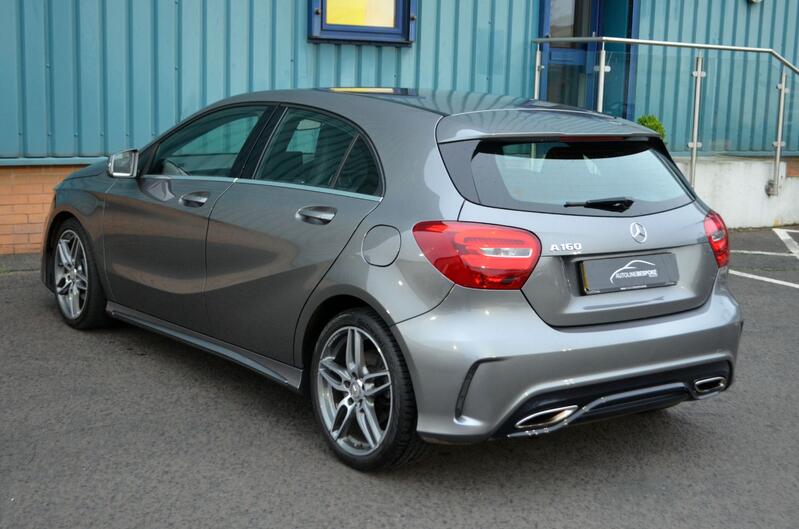 MERCEDES-BENZ A CLASS 1.6 A160 AMG Line 2017