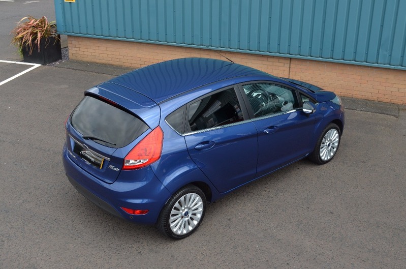 FORD FIESTA 1.4 Titanium 5dr 10 2010