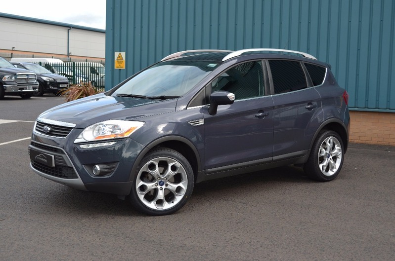 FORD KUGA 2.0 TDCi Titanium X 4wd 61 2011