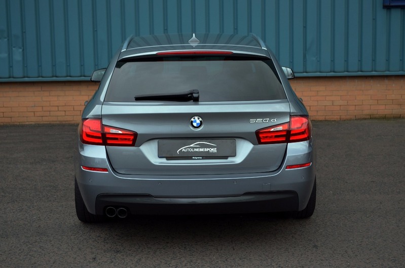 BMW 5 SERIES 520D M-Sport Touring 12 2012