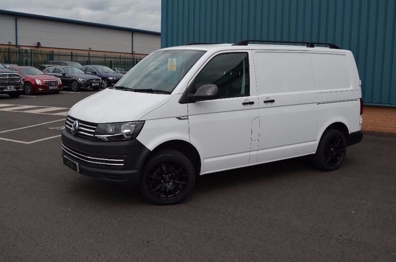 VOLKSWAGEN TRANSPORTER 2.0 TDI BMT T28 Startline SWB 66 2016