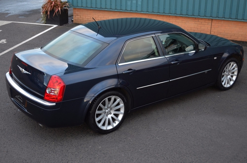 CHRYSLER 300C 3.0 CRD SRT Design  2010