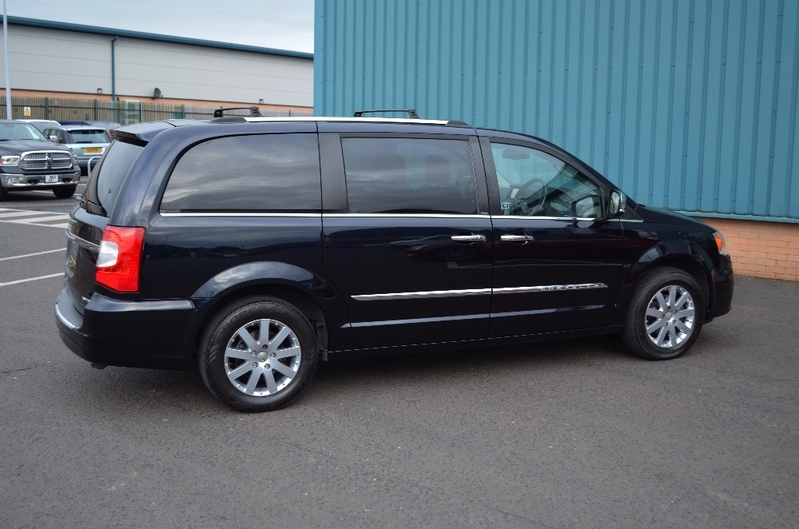 CHRYSLER GRAND VOYAGER 2.8 CRD Limited 11 2011