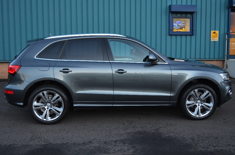 AUDI Q5 2.0 TDI S Line Plus Quattro 14 2014