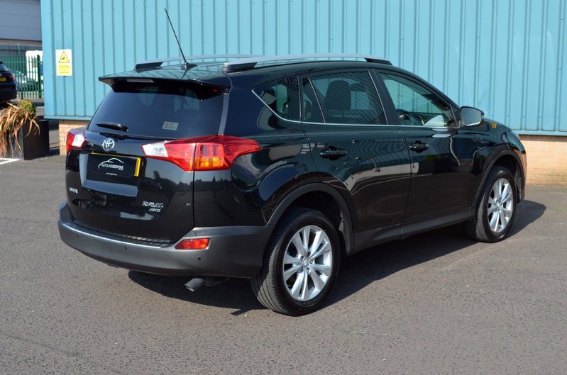 TOYOTA RAV-4 2.2 D4D Invincible AWD Nav 64 2014