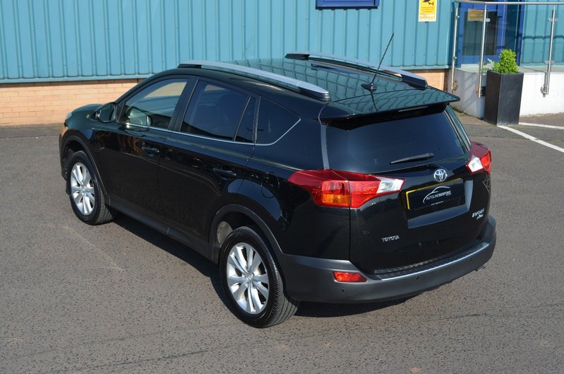 TOYOTA RAV-4 2.2 D4D Invincible AWD Nav 64 2014