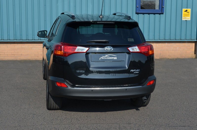 TOYOTA RAV-4 2.2 D4D Invincible AWD Nav 64 2014