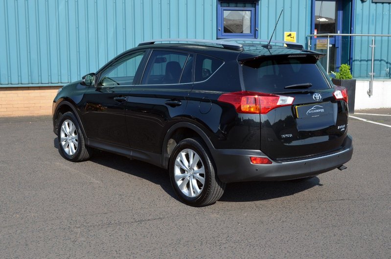 TOYOTA RAV-4 2.2 D4D Invincible AWD Nav 64 2014