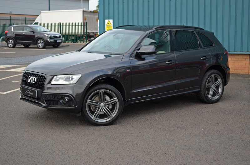 AUDI Q5 2.0 TDI S Line Plus Quattro 15 2015