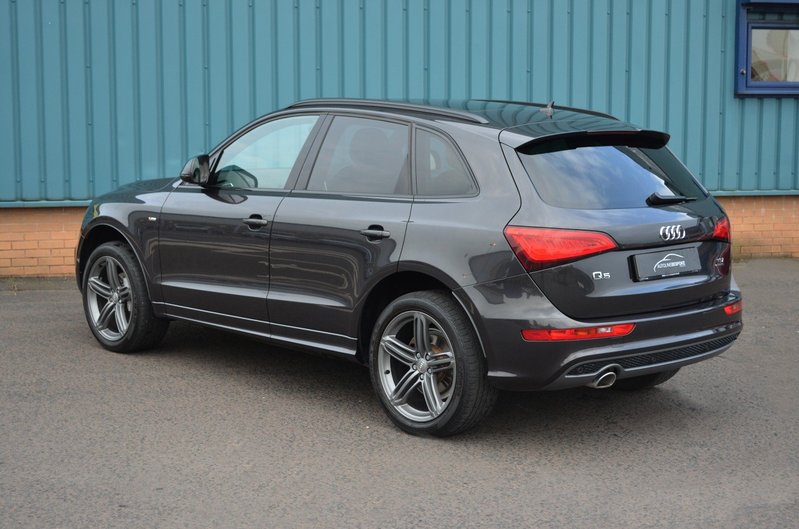 AUDI Q5 2.0 TDI S Line Plus Quattro 15 2015