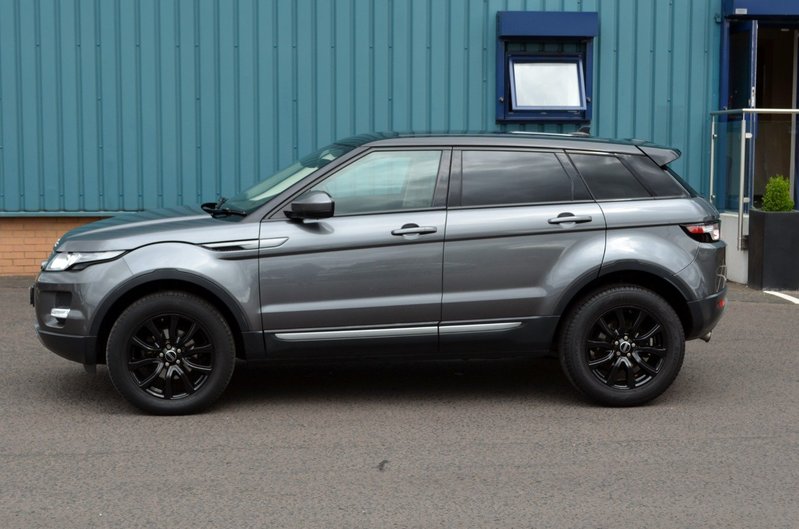 LAND ROVER RANGE ROVER Evoque 2.2 ED4 Pure 15 2015