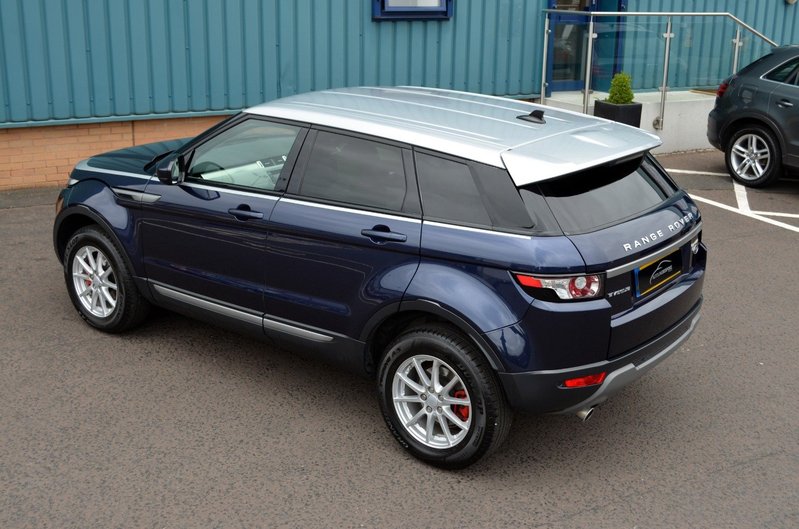 LAND ROVER RANGE ROVER Evoque 2.2 ED4 Pure Tech 64 2014