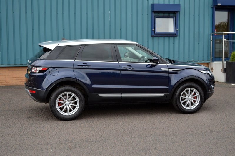 LAND ROVER RANGE ROVER Evoque 2.2 ED4 Pure Tech 64 2014