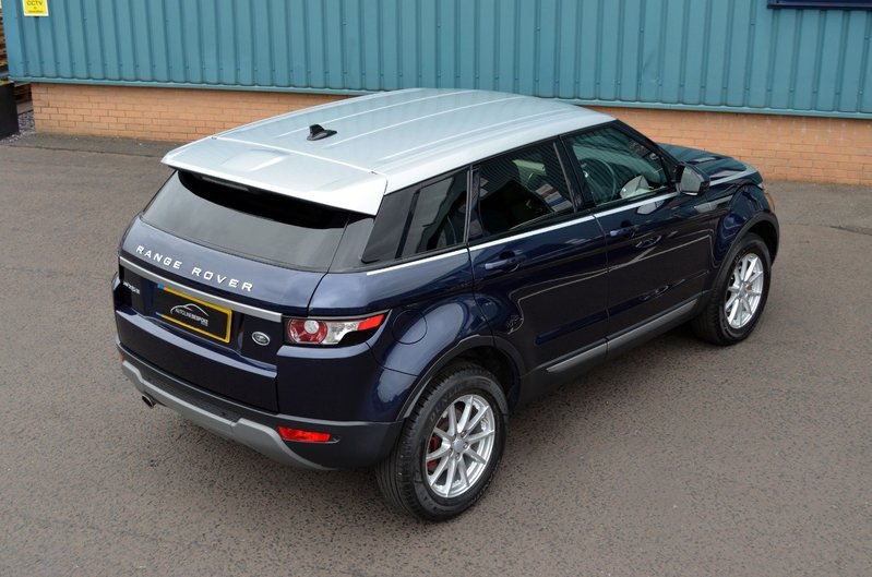 LAND ROVER RANGE ROVER Evoque 2.2 ED4 Pure Tech 64 2014