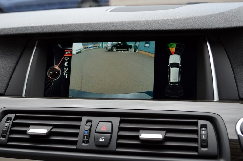 BMW 5 SERIES 520d Luxury Touring 64 2014