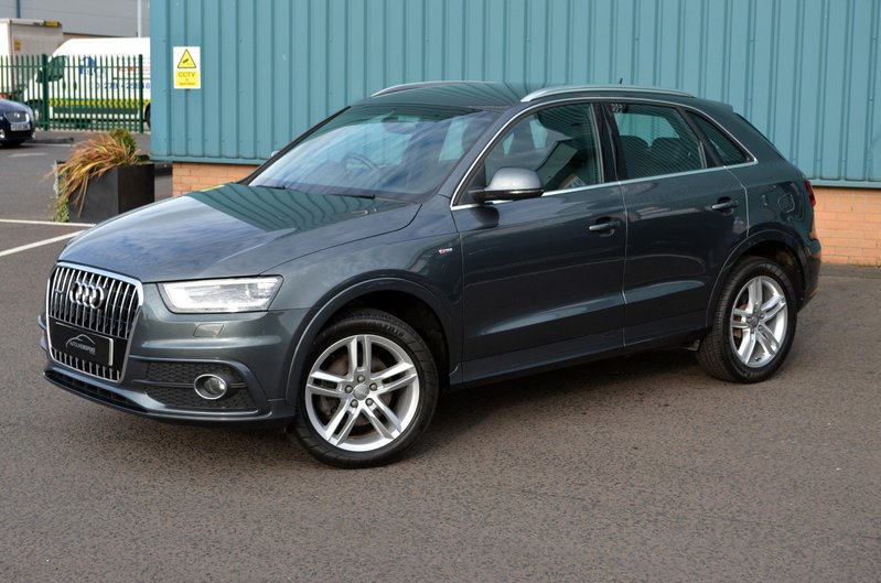 AUDI Q3 2.0 TDI S-Line Quattro 64 2015