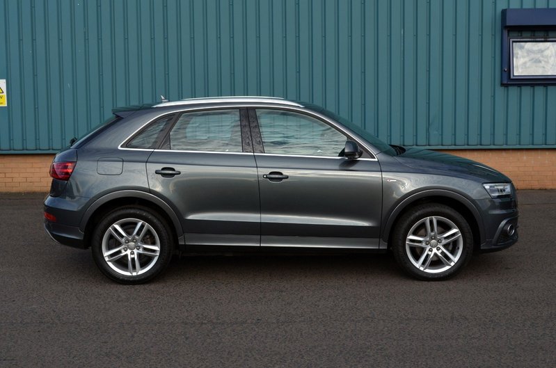 AUDI Q3 2.0 TDI S-Line Quattro 64 2015