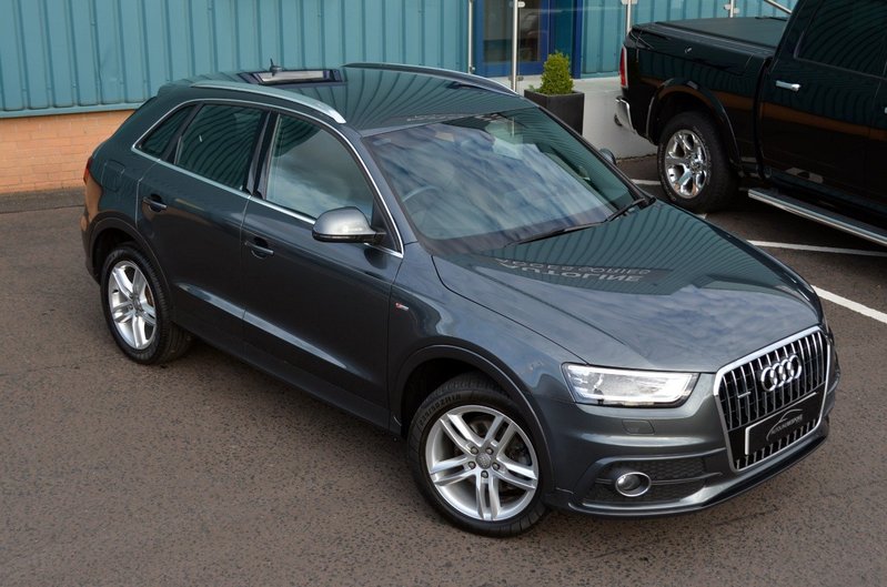 AUDI Q3 2.0 TDI S-Line Quattro 64 2015