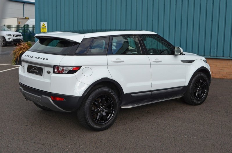 LAND ROVER RANGE ROVER Evoque 2.2 ED4 Pure 2012