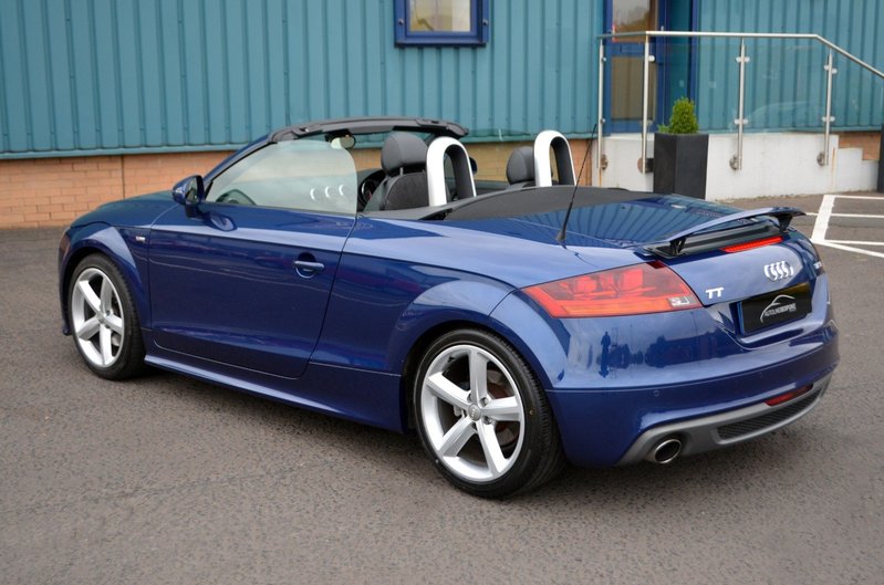 AUDI TT 2.0 TFSI S Line Roadster 11 2011