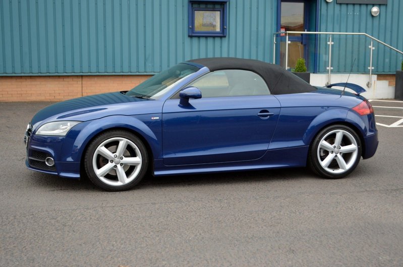 AUDI TT 2.0 TFSI S Line Roadster 11 2011