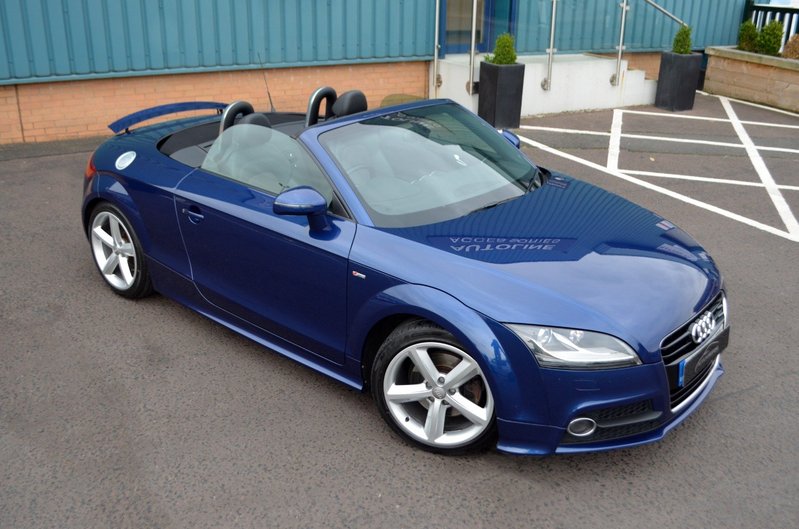 AUDI TT 2.0 TFSI S Line Roadster 11 2011