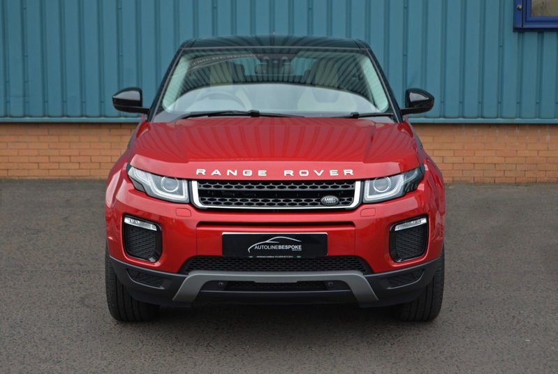 LAND ROVER RANGE ROVER Evoque 2.0 ED4 SE TECH 65 2015