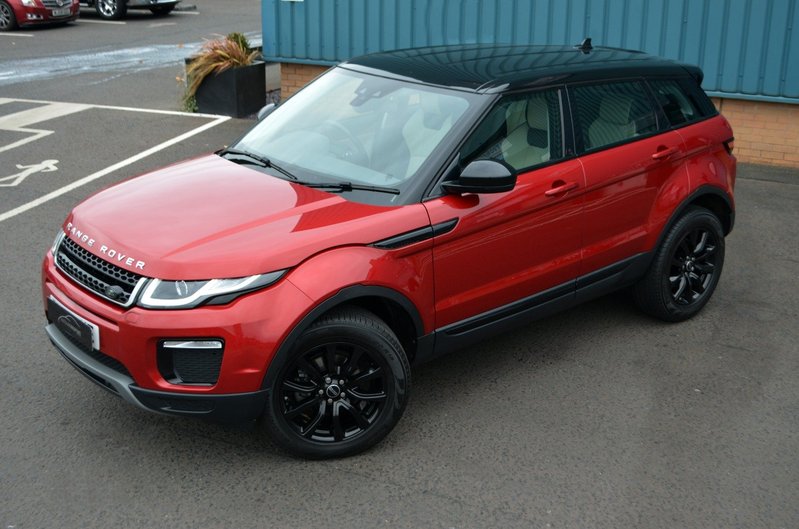 LAND ROVER RANGE ROVER Evoque 2.0 ED4 SE TECH 65 2015