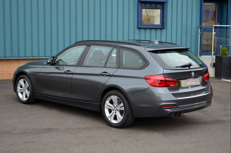 BMW 3 SERIES 320i Sport Touring 65 2015