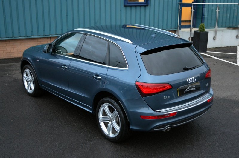 AUDI Q5 2.0 TDI S Line Plus Quattro 64 2014