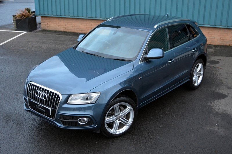 AUDI Q5 2.0 TDI S Line Plus Quattro 64 2014