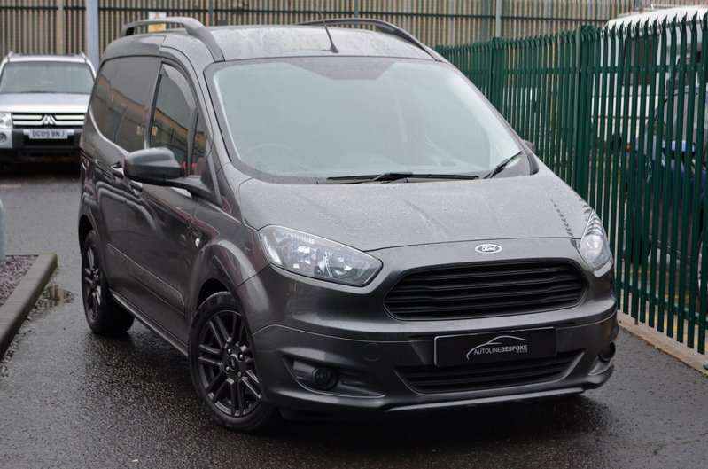 FORD TRANSIT COURIER 1.5 TDCi Sport 2018