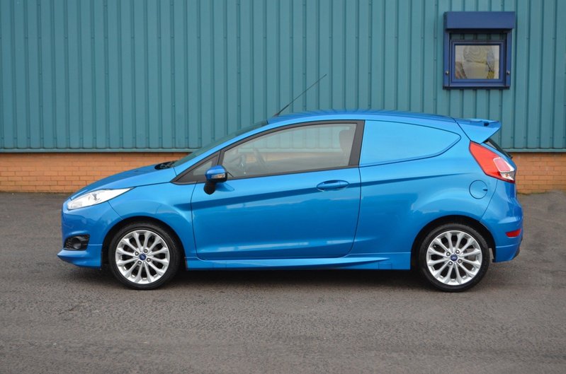 FORD FIESTA VAN Van 1.6 TDCI Sport 65 2016