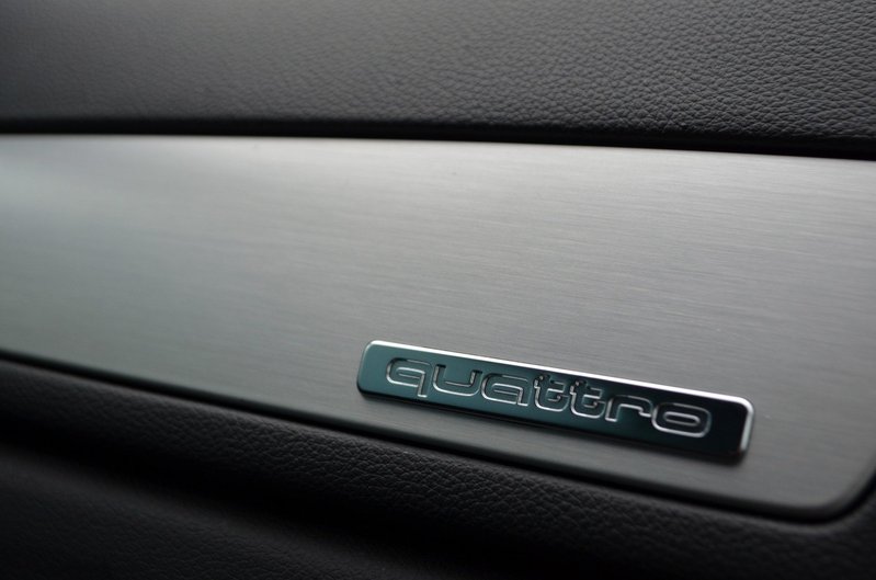 AUDI Q3 2.0 TDI S Line Plus S Tronic Quattro 15 2015