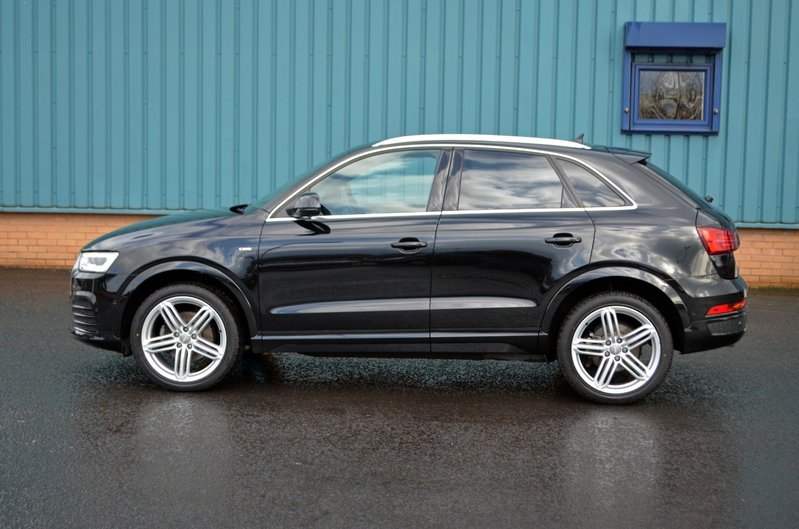 AUDI Q3 2.0 TDI S Line Plus S Tronic Quattro 15 2015