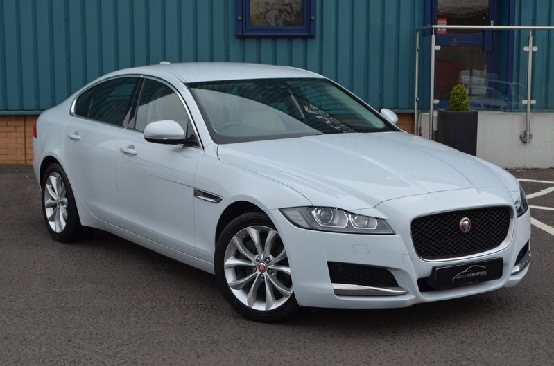 JAGUAR XF 2.0 TD Prestige 65 2016