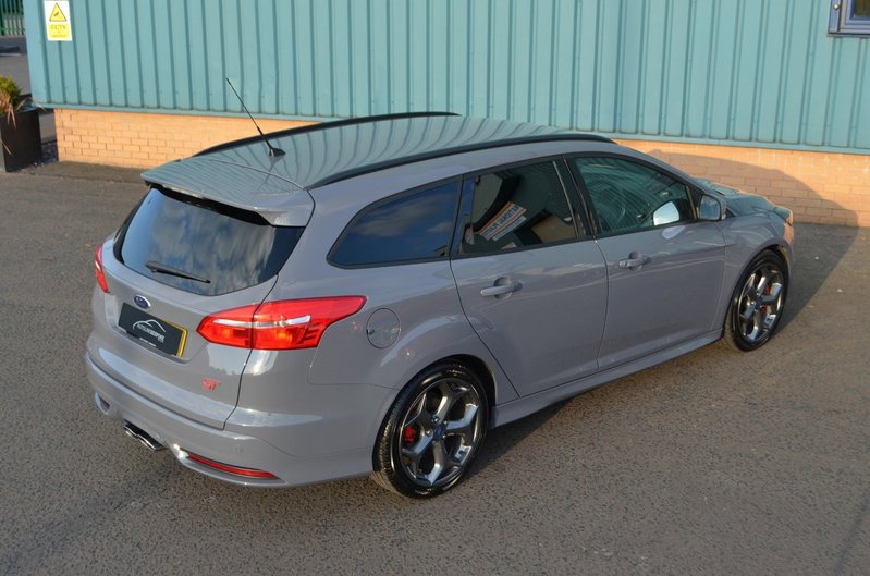 FORD FOCUS ST-3 2.0 TDI Estate 16 2016